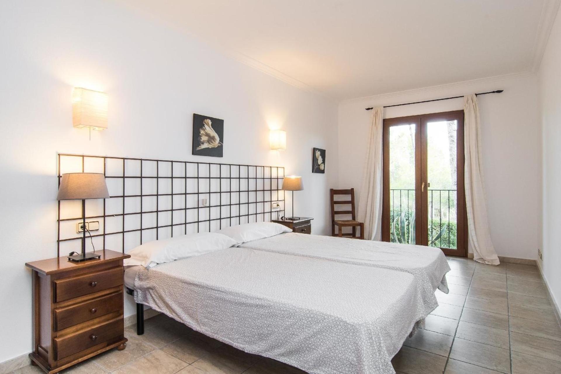 Ferienhaus Fuer 12 Personen Ca 400 M In Son Macia, Balearen Mallorca Exterior foto